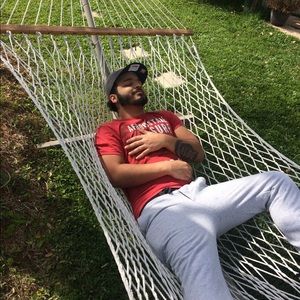 Meet your Posher, Giovanne